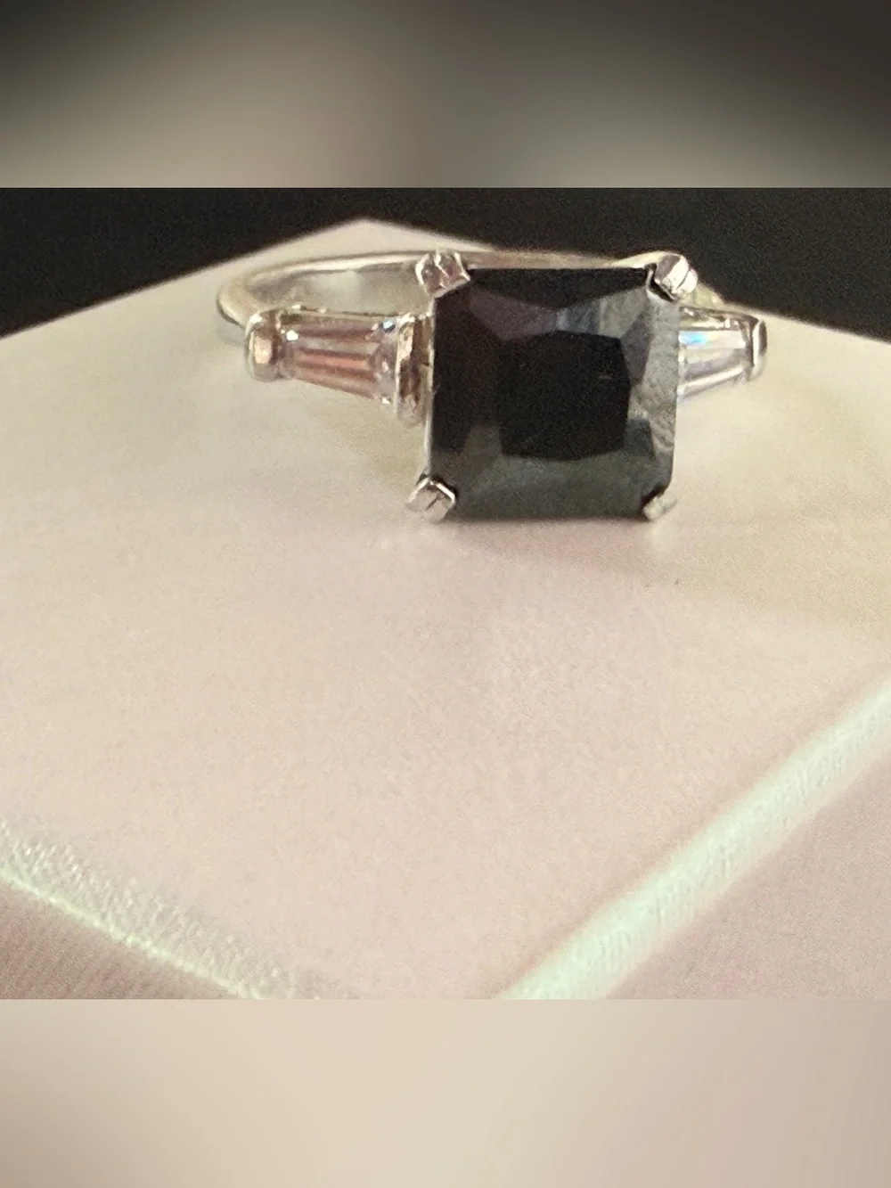 VINTAGE 1980s ART DECO STERLING SILVER HEMATITE RING SZ7